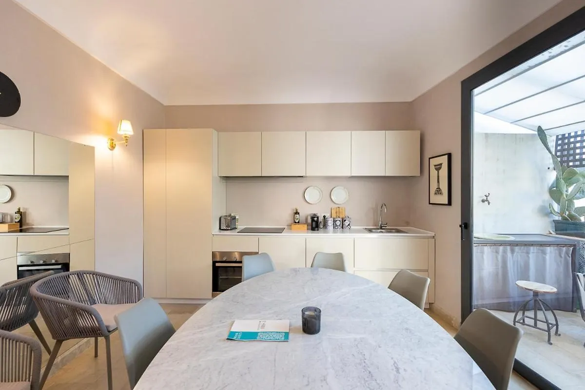 Malvasia And Moscato Boutique Noto Apartment